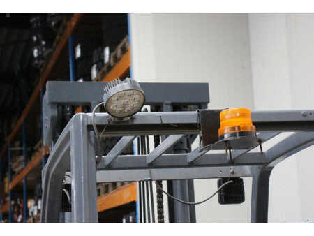 Carrelli elevatori diesel - Jungheinrich  (16)