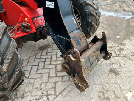 Chariot télescopique rigide 2013  Manitou MLT 735-120 LSU (7)