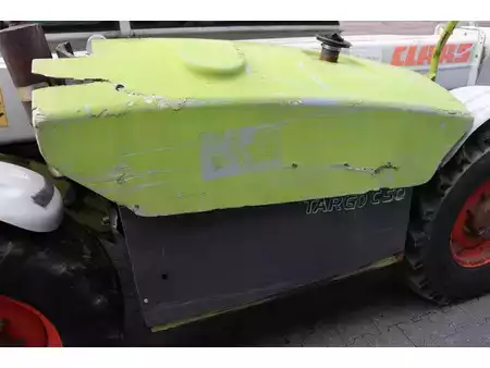 Chariots téléscopiques fixes 2002  CAT Lift Trucks 506 (19)