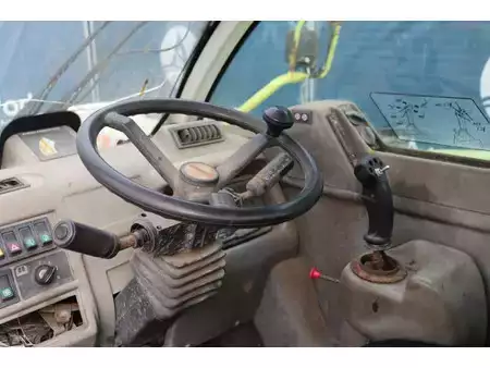 Chariots téléscopiques fixes 2002  CAT Lift Trucks 506 (22)