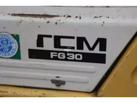Empilhador a gás 1992  TCM FG30N8 (16)