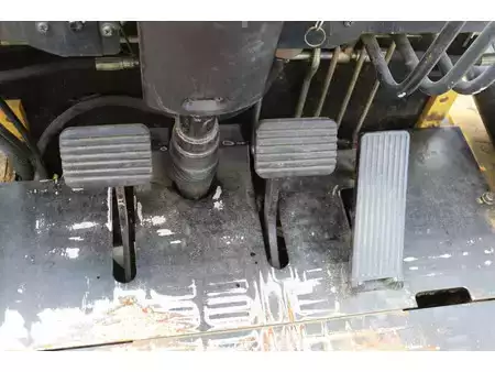Empilhador a gás 1992  TCM FG30N8 (26)