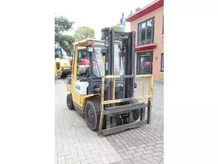 Empilhador a gás 1992  TCM FG30N8 (7)
