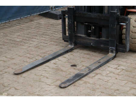 Eléctrica de 4 ruedas 2007  Doosan B30X-5 (10)