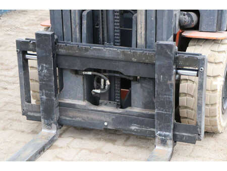 Eléctrica de 4 ruedas 2007  Doosan B30X-5 (11)