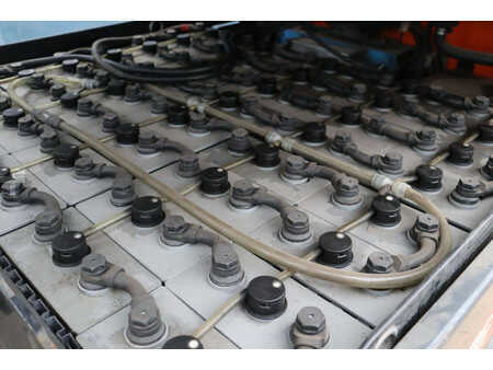 Eléctrica de 4 ruedas 2007  Doosan B30X-5 (32)