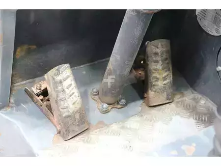 Carretilla de carga lateral - Combilift C3000CB (21)