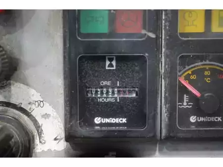 Carretilla de carga lateral - Combilift C3000CB (25)