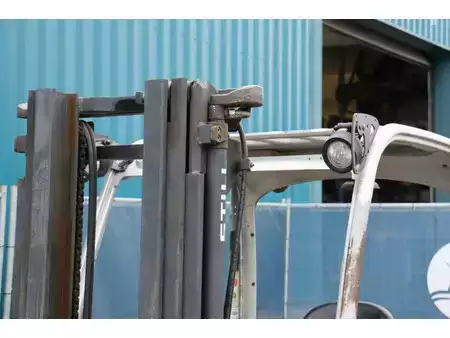 LPG heftrucks 2012  Still RX 70-20 T (13)