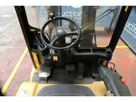 Chariots électriques à 4 roues 2014  CAT Lift Trucks EP35K-PAC (24)