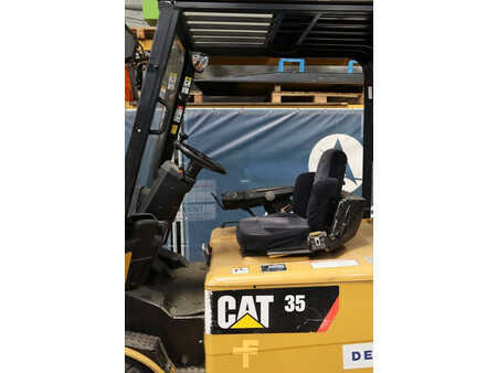 Chariots électriques à 4 roues 2014  CAT Lift Trucks EP35K-PAC (25)