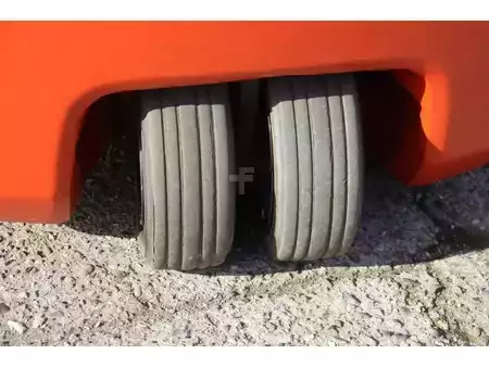 Sähkö - 4 pyör 2021  Toyota 8FBE18T (25)