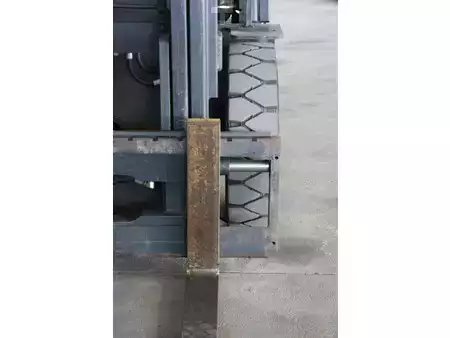 Empilhador a gás 2006  Daewoo G25E-3 (11)