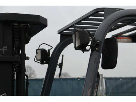 El truck - 4 hjulet 2010  Toyota 7FBMF25 (13)