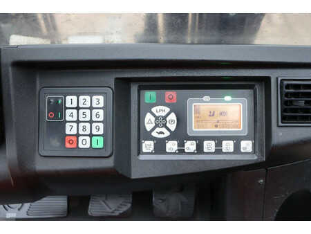 Elektro 4 Rad 2015  BT C3E160L (20)