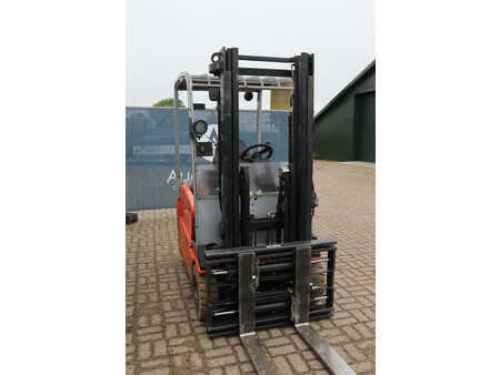 Elektro 4 Rad 2015  BT C3E160L (6)