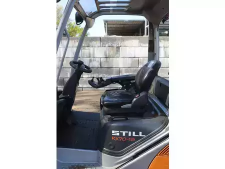 Carretilla elevadora GLP 2013  Still RX70-18 (23)