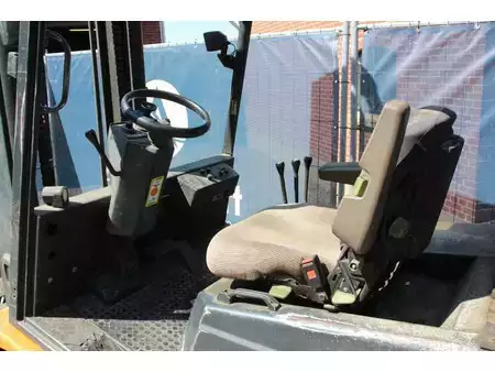 Chariots élévateurs diesel 2001  Still R 70-45 (22)