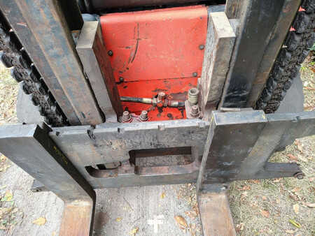 Diesel Forklifts - Linde H40D (4)