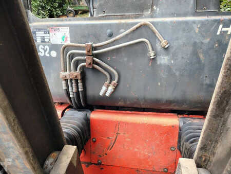 Diesel Forklifts - Linde H40D (9)