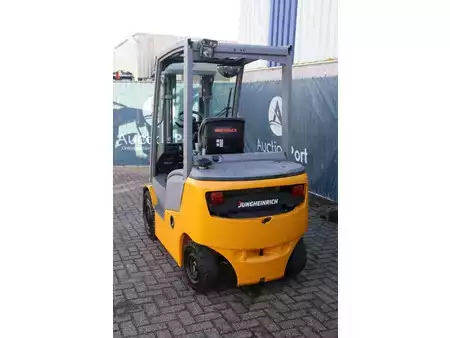 Diesel gaffeltruck 2016  Jungheinrich DFG 316 (4)