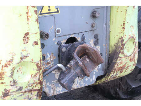 Teleskopstapler-Starr 2010  Claas SCORPION 7040 (18)