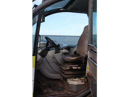 Teleskopstapler-Starr 2010  Claas SCORPION 7040 (21)