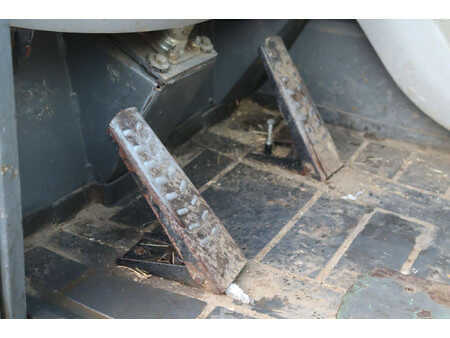 Teleskopstapler-Starr 2010  Claas SCORPION 7040 (24)