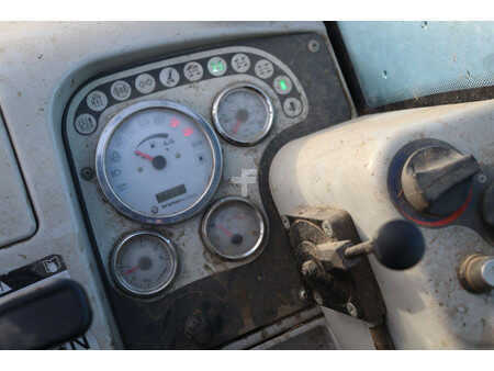 Teleskopstapler-Starr 2010  Claas SCORPION 7040 (28)