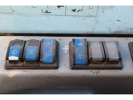 Teleskopstapler-Starr 2010  Claas SCORPION 7040 (33)