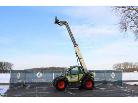 Teleskopstapler-Starr 2010  Claas SCORPION 7040 (37)