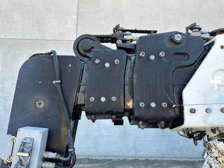 Teleskoplastare Rigid 2009  Manitou MRT2150 (15)