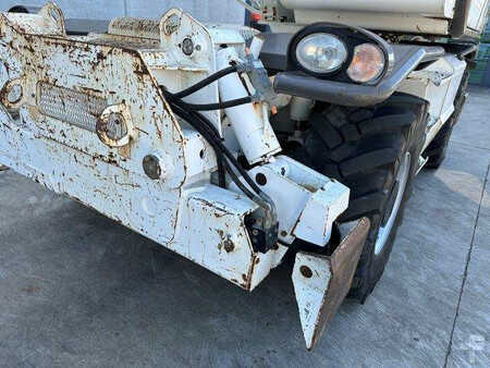 Teleskoplastare Rigid 2009  Manitou MRT2150 (17)