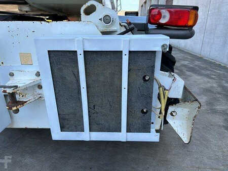 Teleskoplastare Rigid 2009  Manitou MRT2150 (25)
