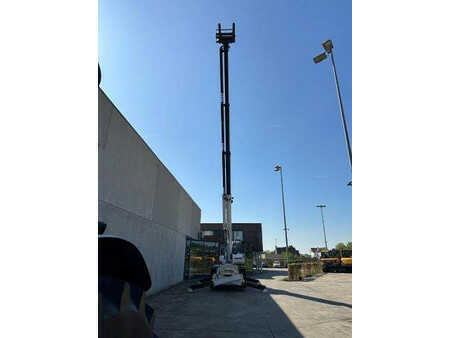 Teleskoplastare Rigid 2009  Manitou MRT2150 (39)