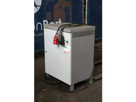 Eléctrica de 4 ruedas 2002  Mitsubishi FB25K (9)