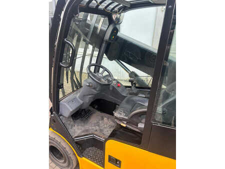 Dieselstapler 2019  JCB Telescopic Lift Truck (13)
