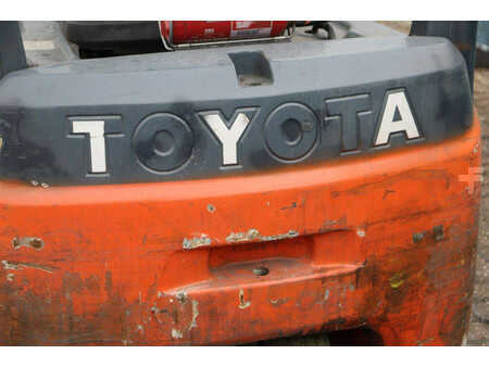 Elektromos 4 kerekű 2021  Toyota 8FBE18T (17)