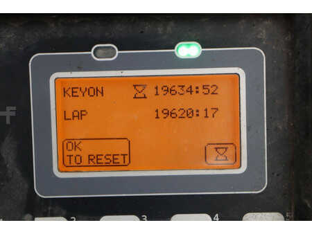 Elektromos 4 kerekű 2021  Toyota 8FBE18T (25)