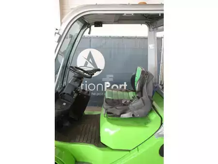 LPG heftrucks 2011  Cesab M335G (19)