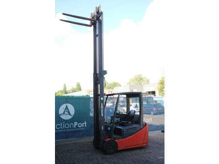 Sähkö - 4 pyör - Jungheinrich EFG216 (25)