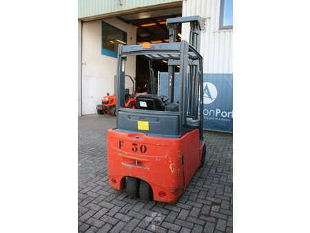 Sähkö - 4 pyör - Jungheinrich EFG216 (5)