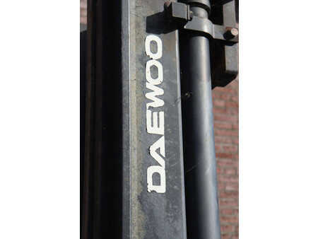 Carrelli elevatori diesel 2000  Daewoo D30S-3 (14)