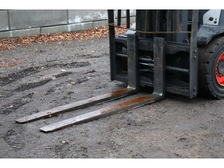 Carrelli elevatori GPL 2017  Linde H30T (10)