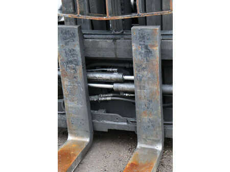 Carrelli elevatori GPL 2017  Linde H30T (12)