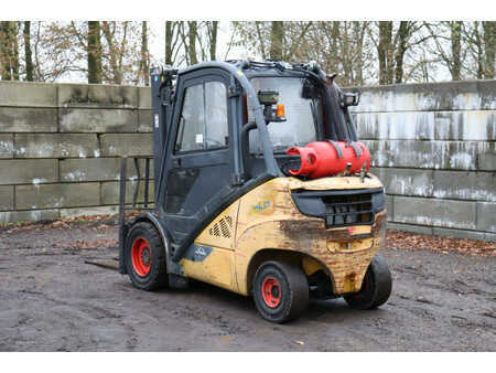 Carrelli elevatori GPL 2017  Linde H30T (4)