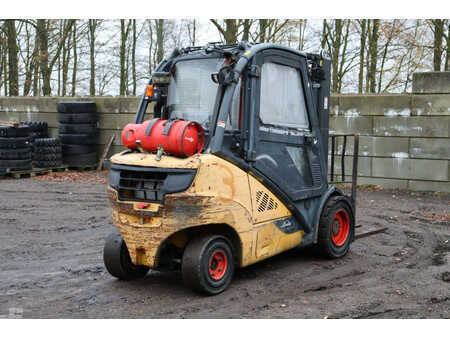 Carrelli elevatori GPL 2017  Linde H30T (6)