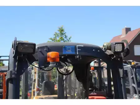 Elektro 4 Rad - Fenwick E16 EVO (17)