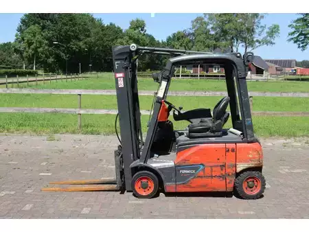 Elektro 4 Rad - Fenwick E16 EVO (2)
