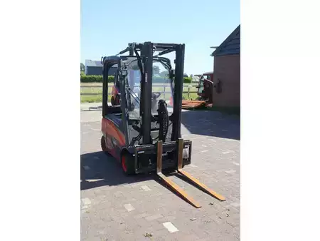 Elektro 4 Rad - Fenwick E16 EVO (7)